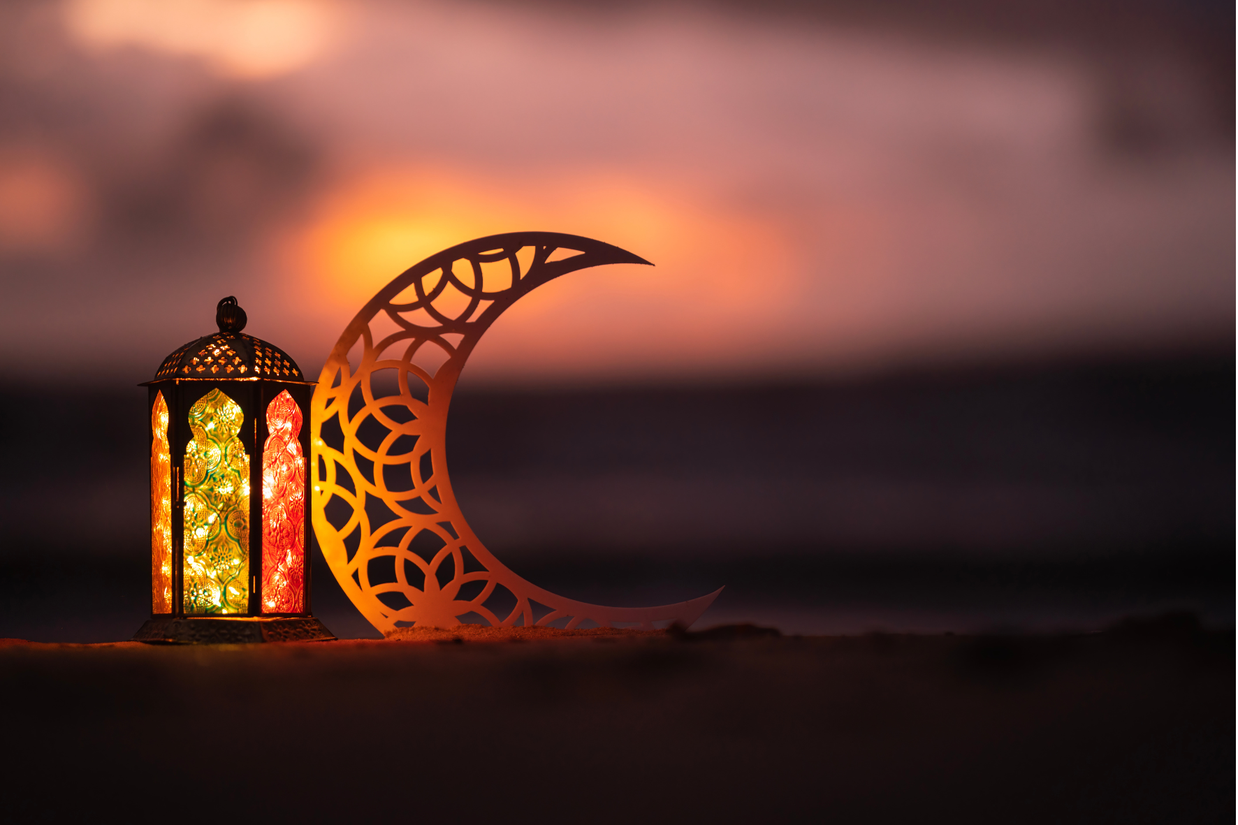 UAE Announces Eid Al Fitr Holiday Dates: Public Sector Employees Set for Extended Break