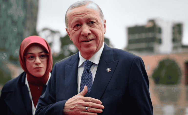 Turkey Discovers $30 Billion Natural Gas Reserve in Black Sea