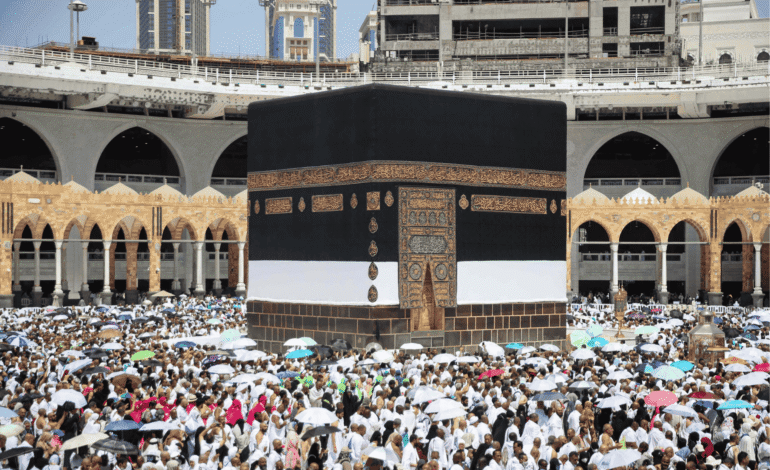 UAE Imposes Dhs50,000 Fine for Unauthorized Hajj Pilgrims