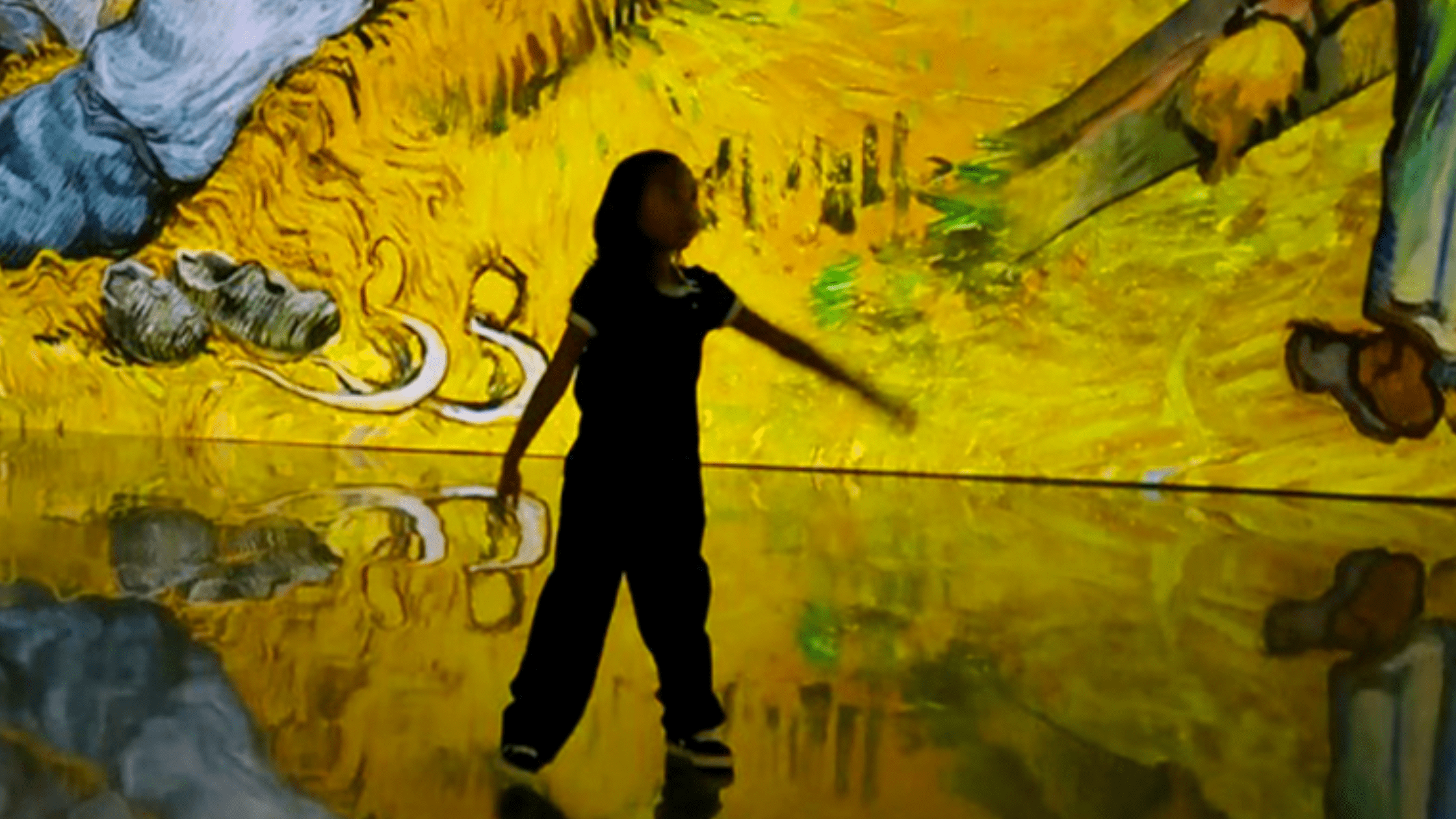 Digital art gallery at Arte Museum Dubai Mall
