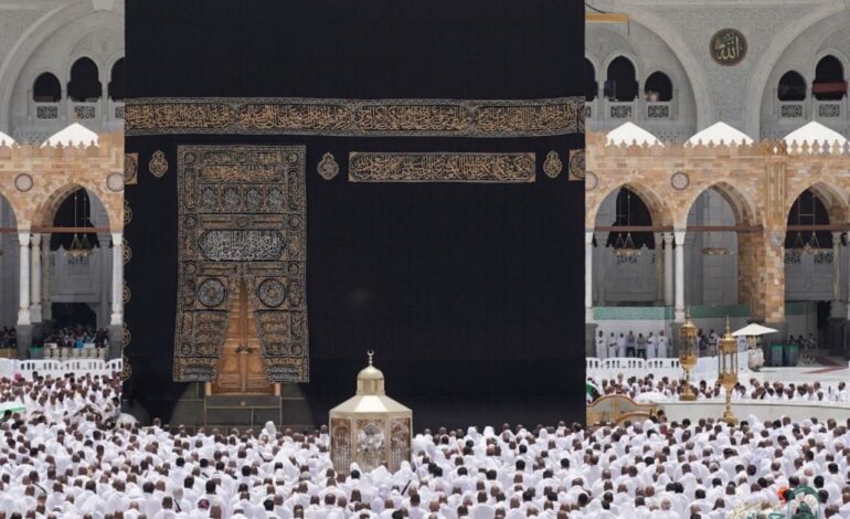 Saudi Arabia Releases Umrah Calendar After Hajj 2025 Preparations