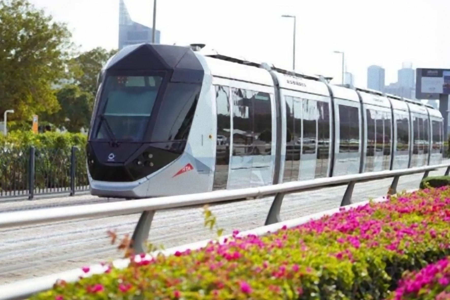 Dubai Metro Temporarily Suspends Service Between Marina And Palm After Fire