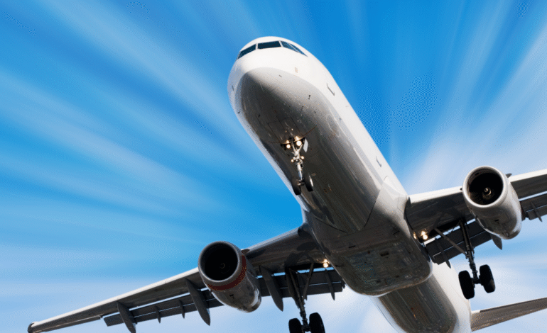 UAE Airlines Prolong Regional Flight Suspensions Amid Escalating Israel-Iran Conflict