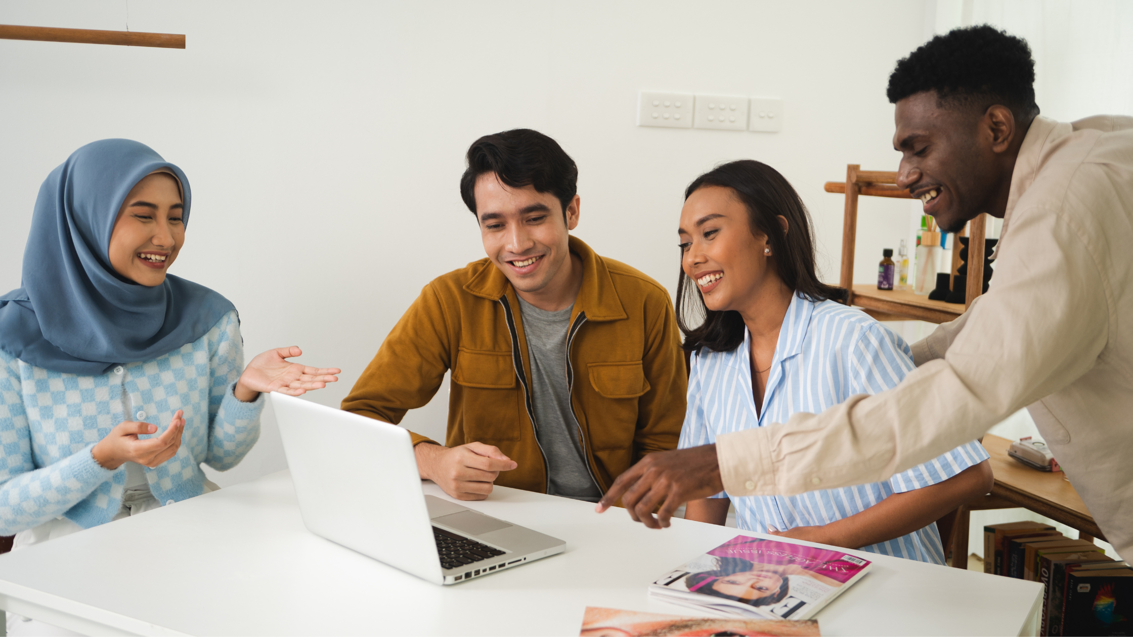 UAE’s 2025 Service Helps Emirati Students Study Abroad Easily