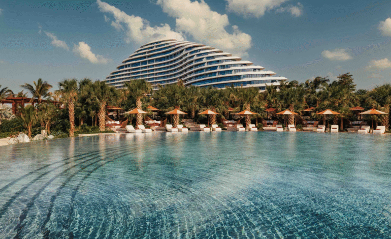 Dubai’s $2.6B Luxury Property Boom: Palm Jumeirah & La Mer Lead
