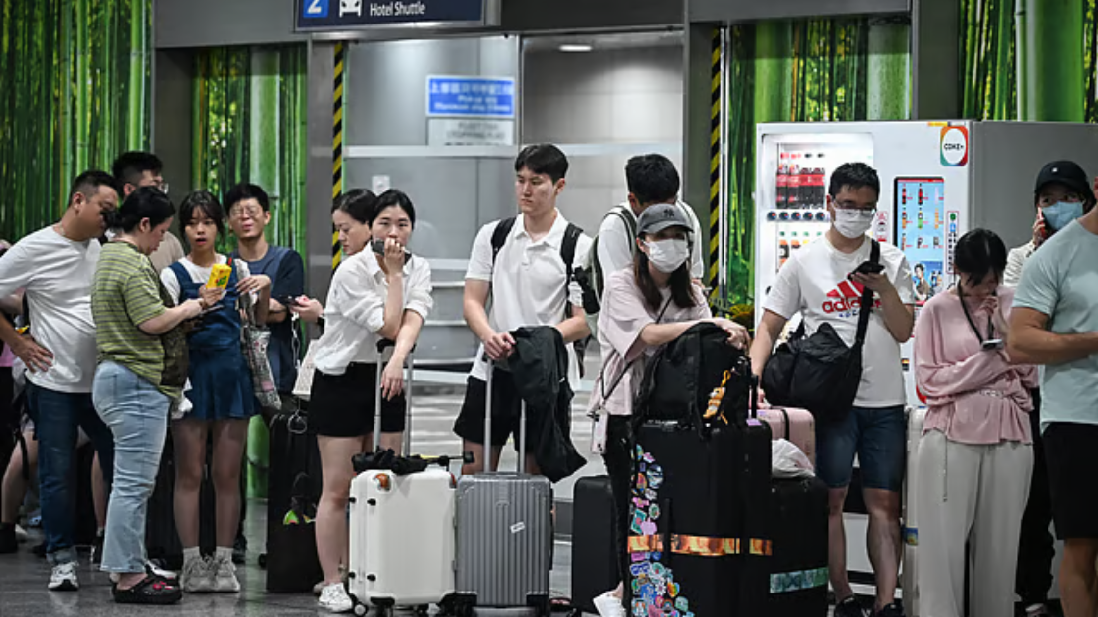 Emirates Flight EK382 Delayed by Typhoon Wipha in Hong Kong