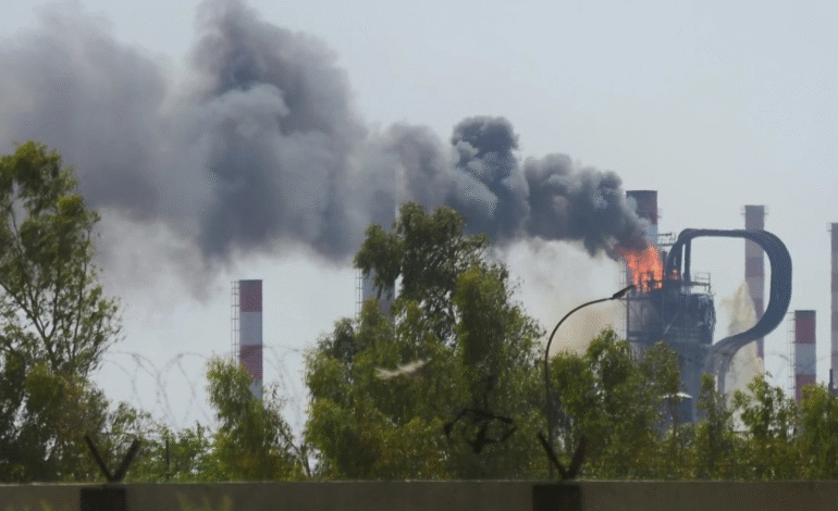 Iran Fires Raise Sabotage Fears Amid Israel Tensions