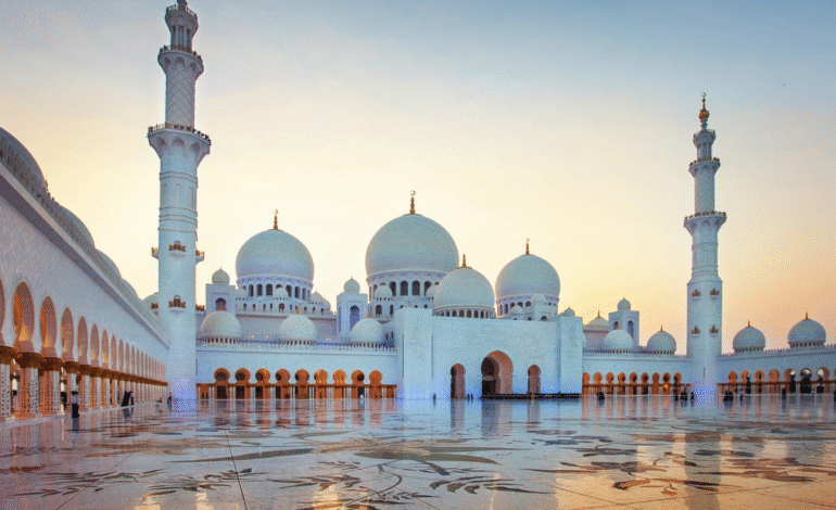 Sheikh Zayed Grand Mosque: Ranked 8th Among Global Landmarks in 2025