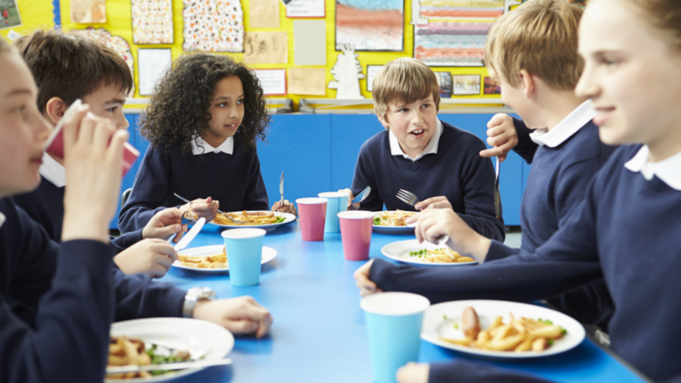 Abu Dhabi Schools Ban Food Deliveries, Push Healthy Lunchboxes