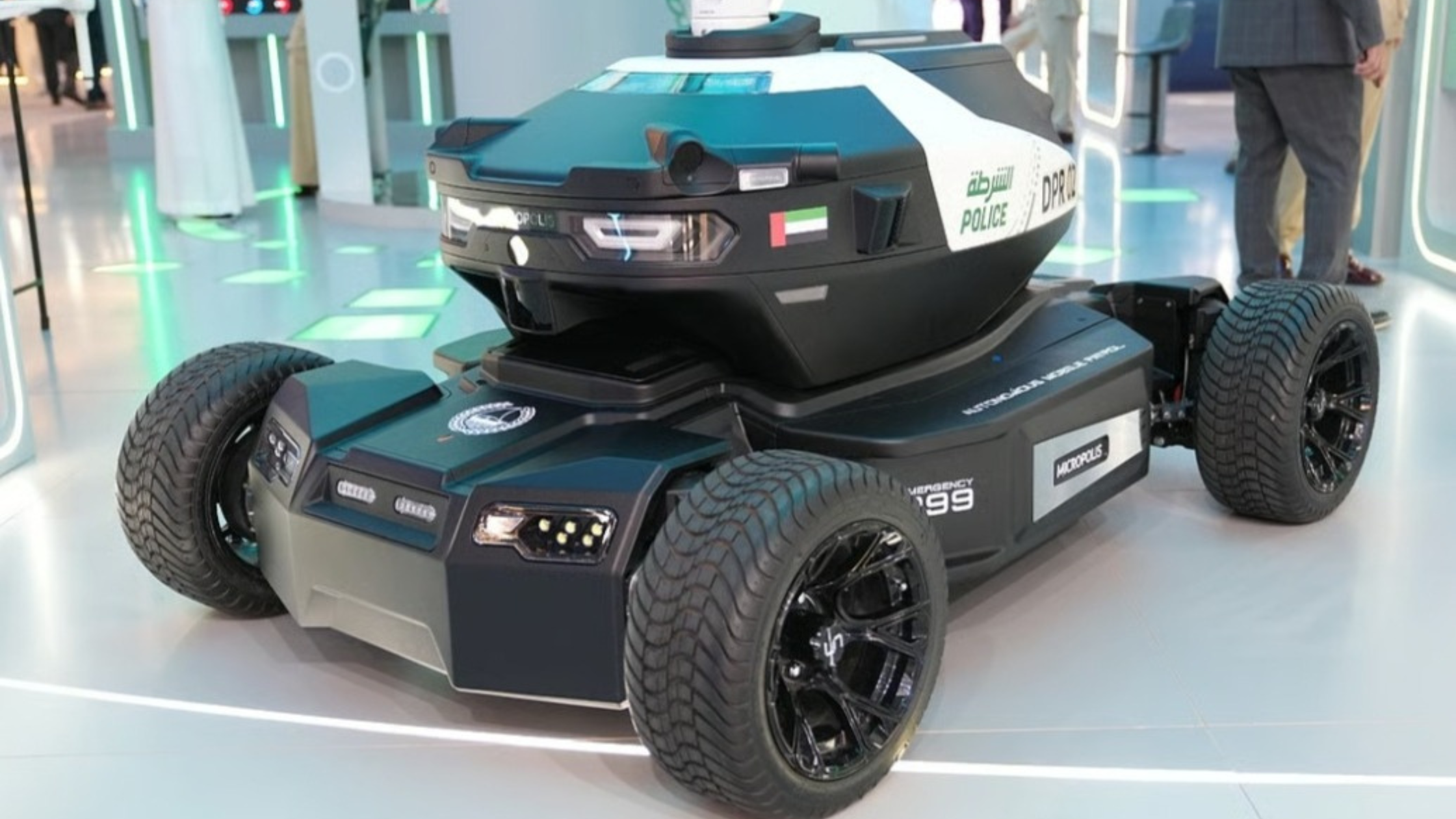 Dubai Unveils DPR 02 Robotic Patrol to Redefine Smart Policing Future