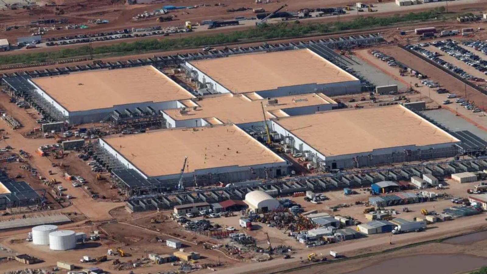 Stargate UAE to Finish Phase One by Q3 2026