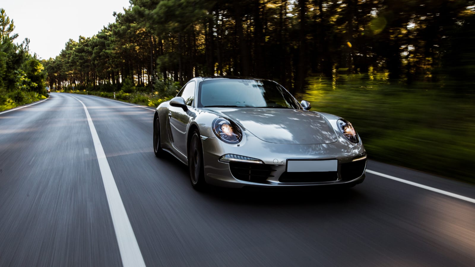 Dubai Court Rules on Luxury Car Ownership Dispute