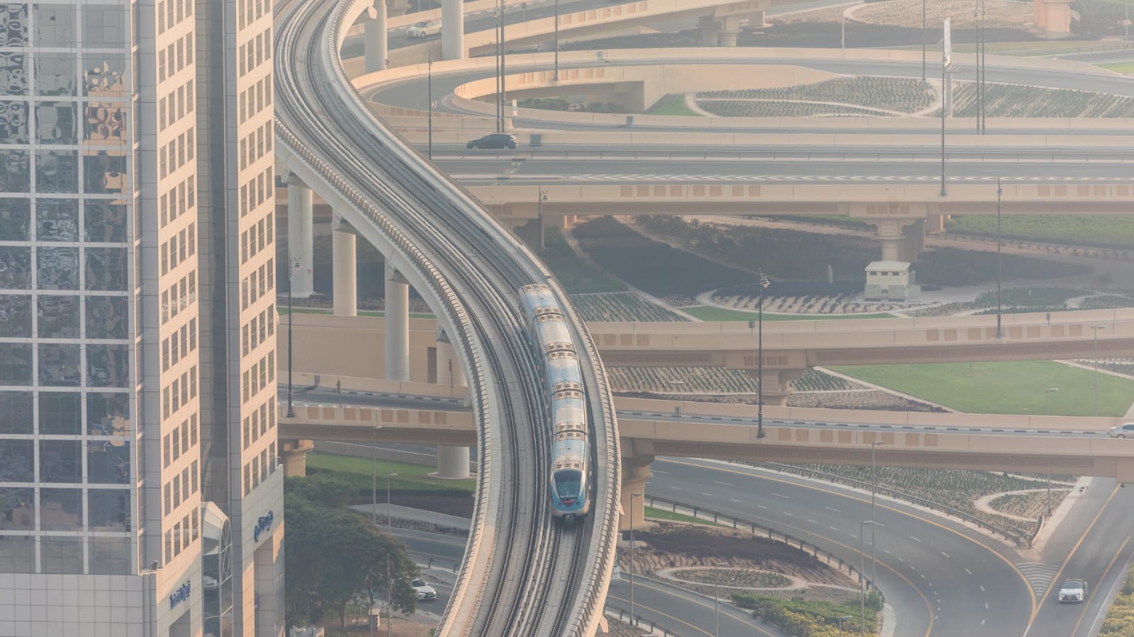 UAE Tops Arab World in Road Quality, Sets Global Standard