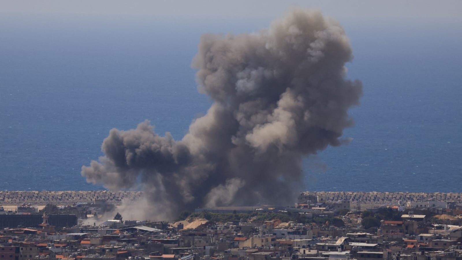 UK Urges Inclusion of Lebanon in Ceasefire as Tensions Rise